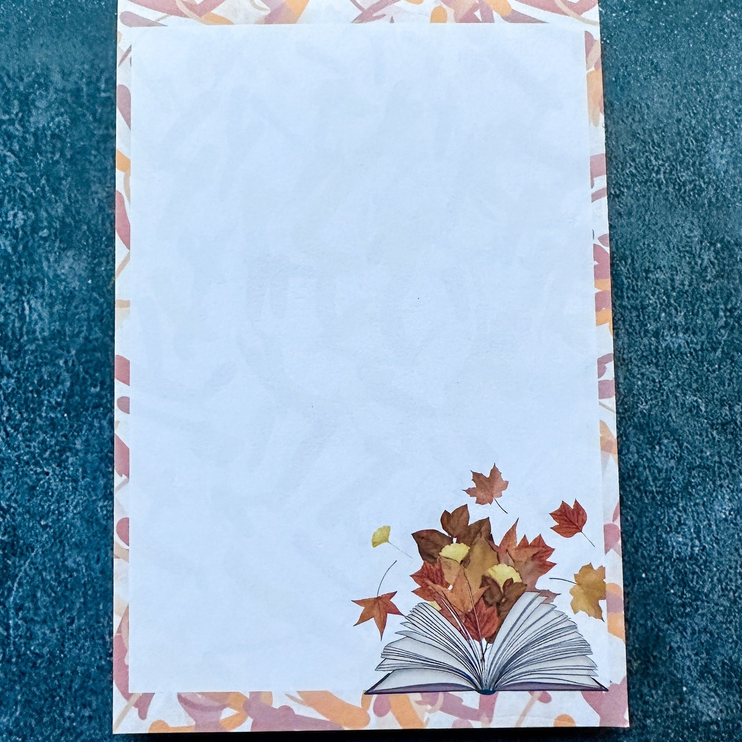 Fall Into A Good Book A6 notepad