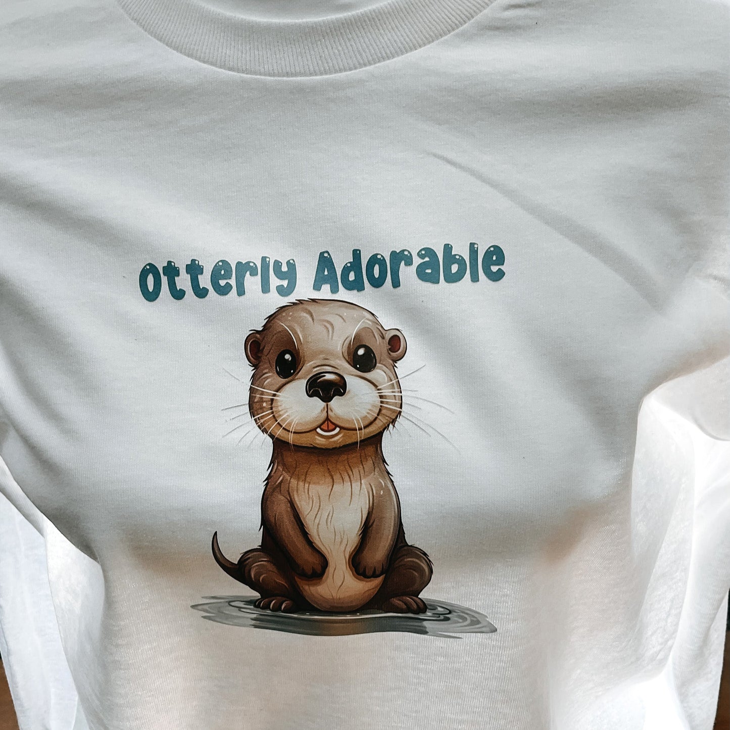 Otterly Adorable long-sleeve t-shirt in white