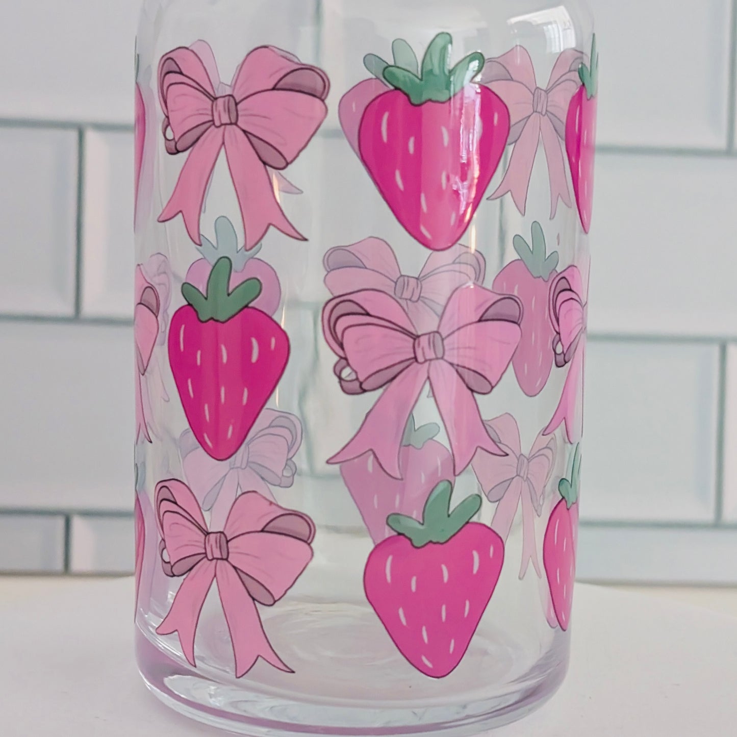 Berries and Bows Glass, 16oz, Libbey Glass