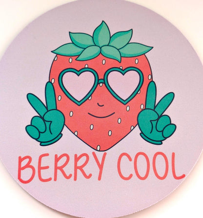 Berry Cool Round Mousepad, Strawberry Design