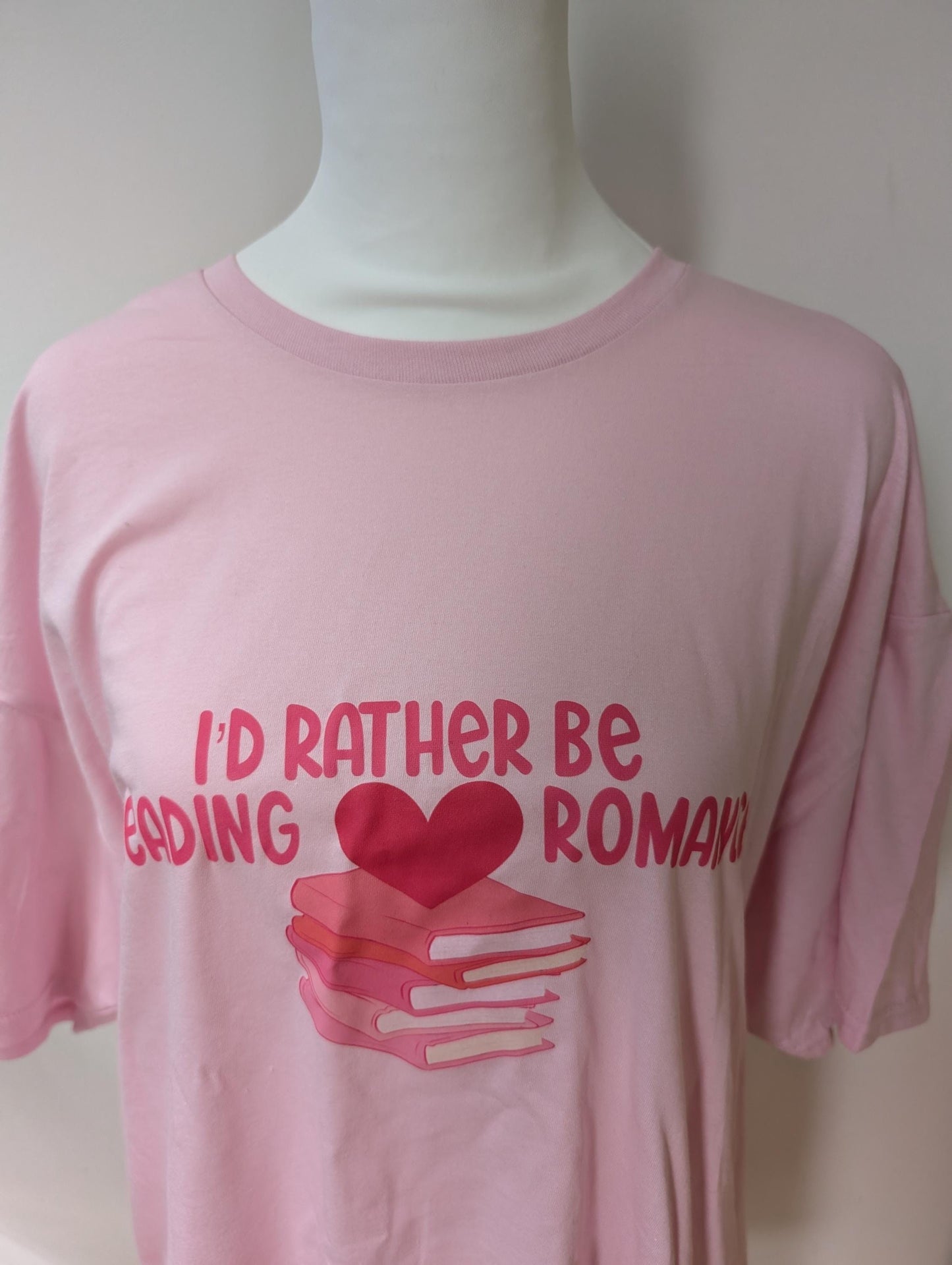I’d Rather Be Reading Romance, pink graphic tee