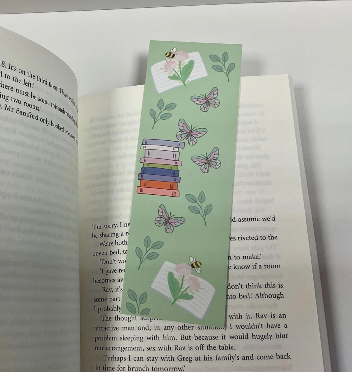 Spring Reading Bookmark, page marker __etsy:7894133608